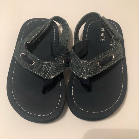 The Children's Place Other - 3 for $20! NWOB BOYS SANDALS SZ 10/11
